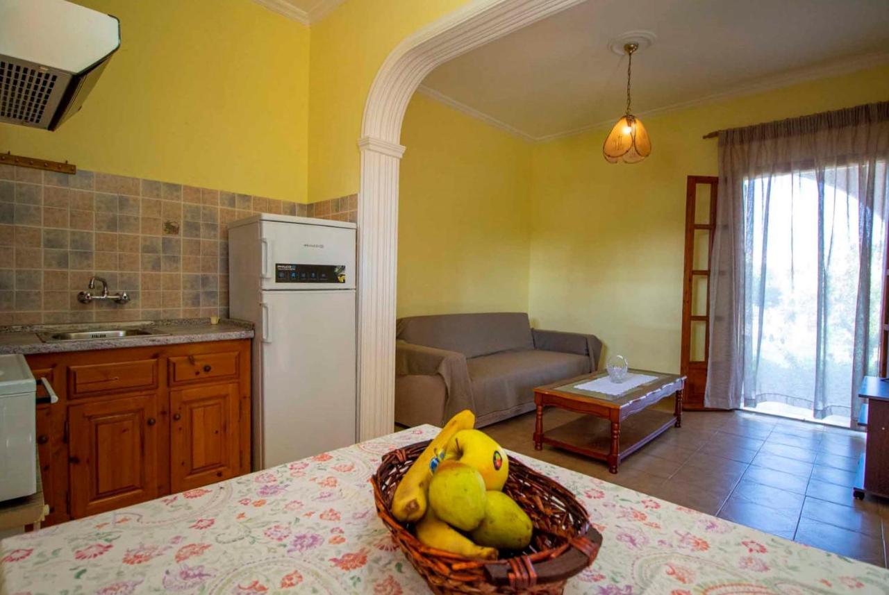 Tzoras‌ ‌Apartments‌ ‌Roda‌ ‌Corfu‌ Litheres Eksteriør bilde