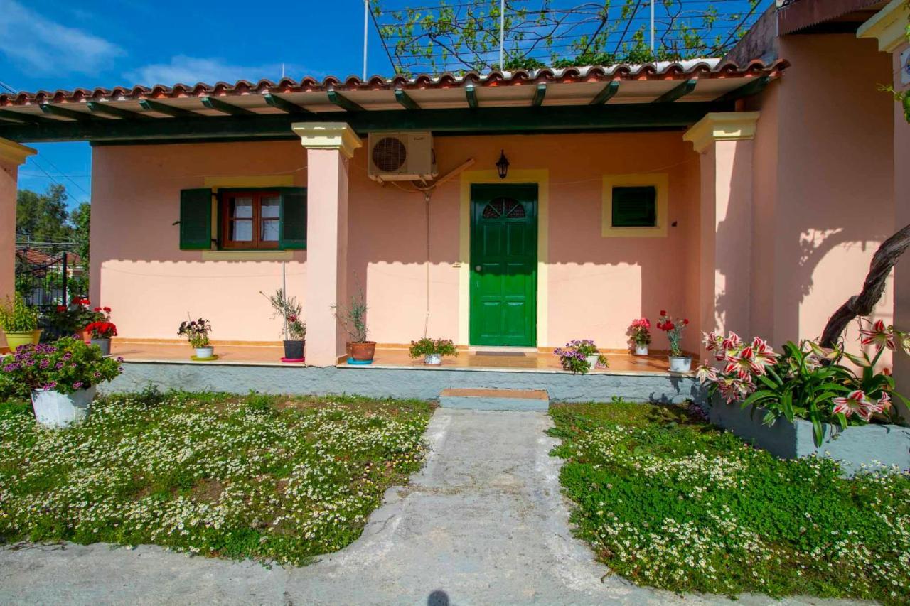 Tzoras‌ ‌Apartments‌ ‌Roda‌ ‌Corfu‌ Litheres Eksteriør bilde