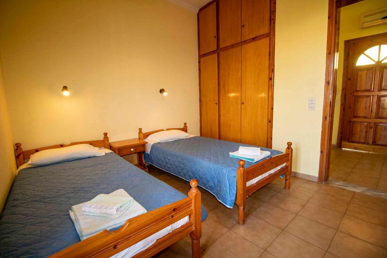 Tzoras‌ ‌Apartments‌ ‌Roda‌ ‌Corfu‌ Litheres Eksteriør bilde