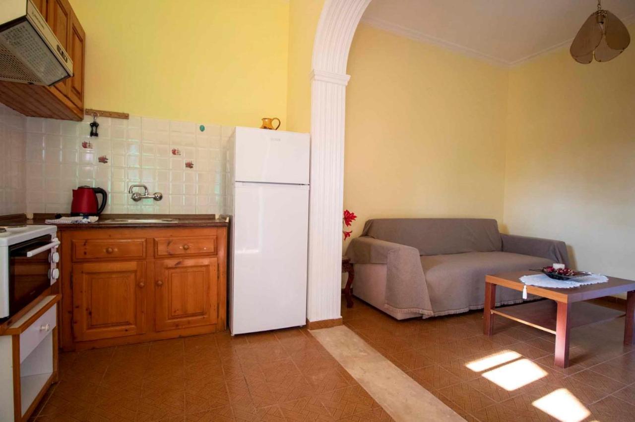 Tzoras‌ ‌Apartments‌ ‌Roda‌ ‌Corfu‌ Litheres Eksteriør bilde